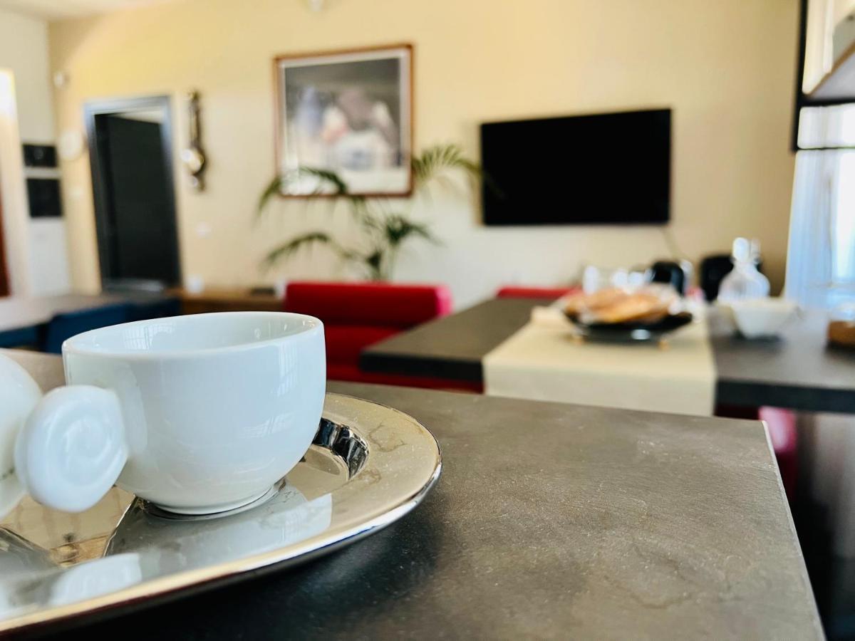 Bed and Breakfast Bombrelais Apice Екстер'єр фото